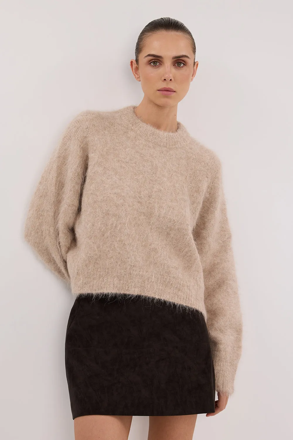 Dissh SALMA OAT TUCK SLEEVE JUMPER